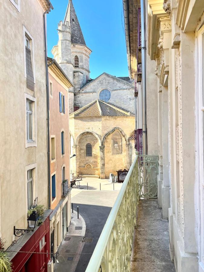 Art Apparts Coeur De Ville Beziers Bagian luar foto