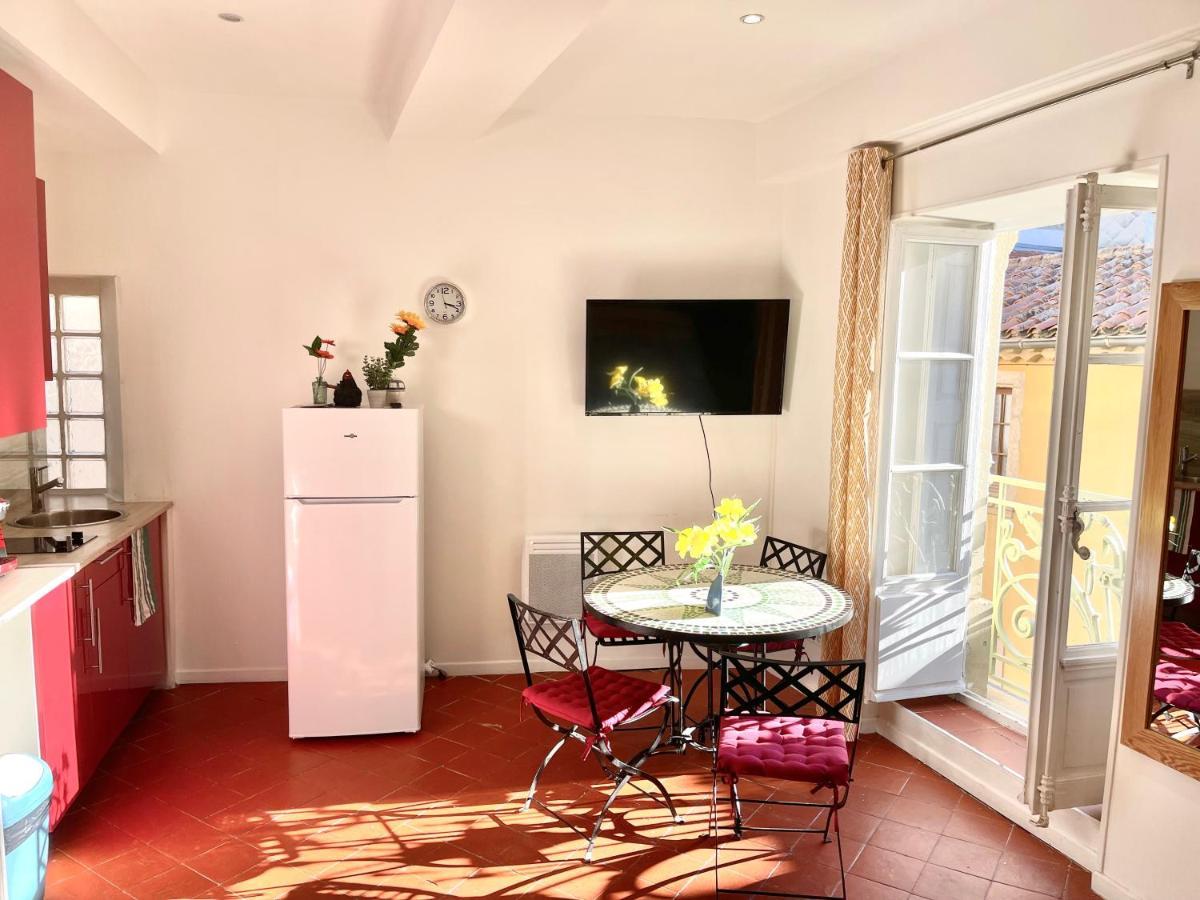 Art Apparts Coeur De Ville Beziers Bagian luar foto