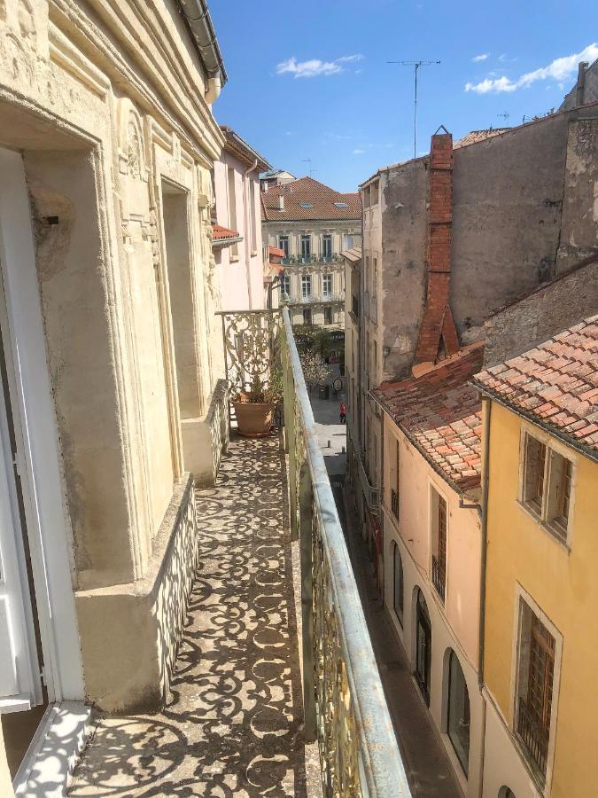Art Apparts Coeur De Ville Beziers Bagian luar foto