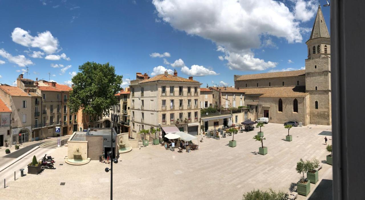 Art Apparts Coeur De Ville Beziers Bagian luar foto