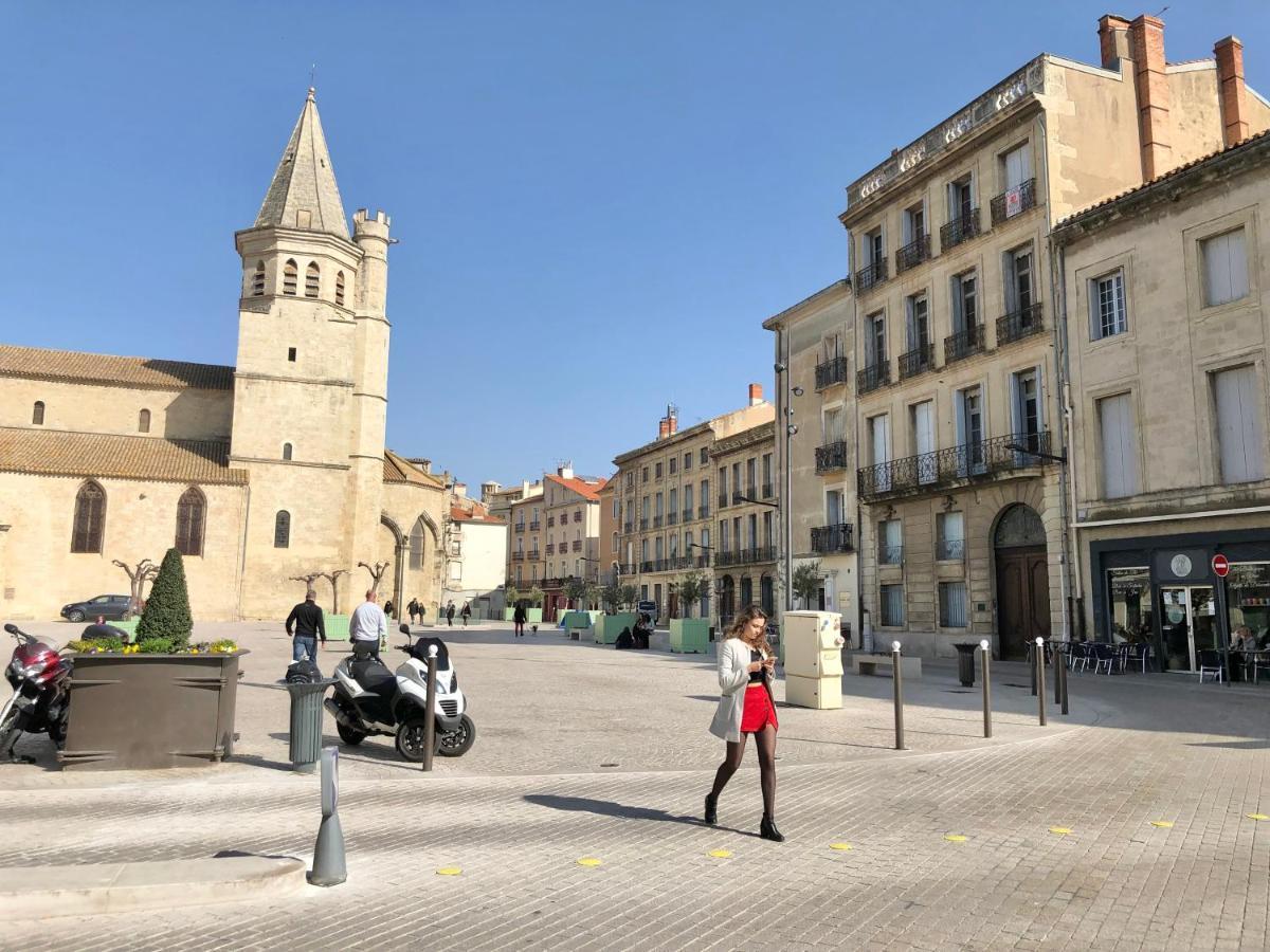 Art Apparts Coeur De Ville Beziers Bagian luar foto