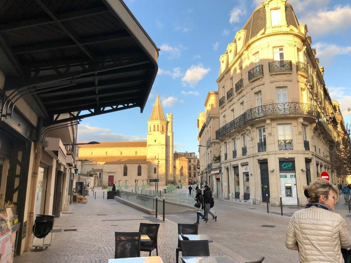 Art Apparts Coeur De Ville Beziers Bagian luar foto