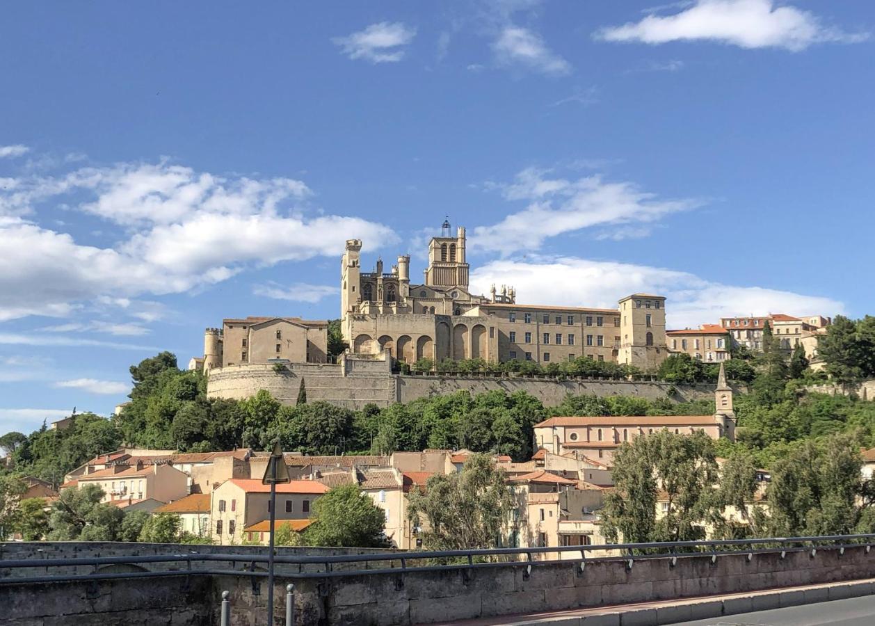 Art Apparts Coeur De Ville Beziers Bagian luar foto